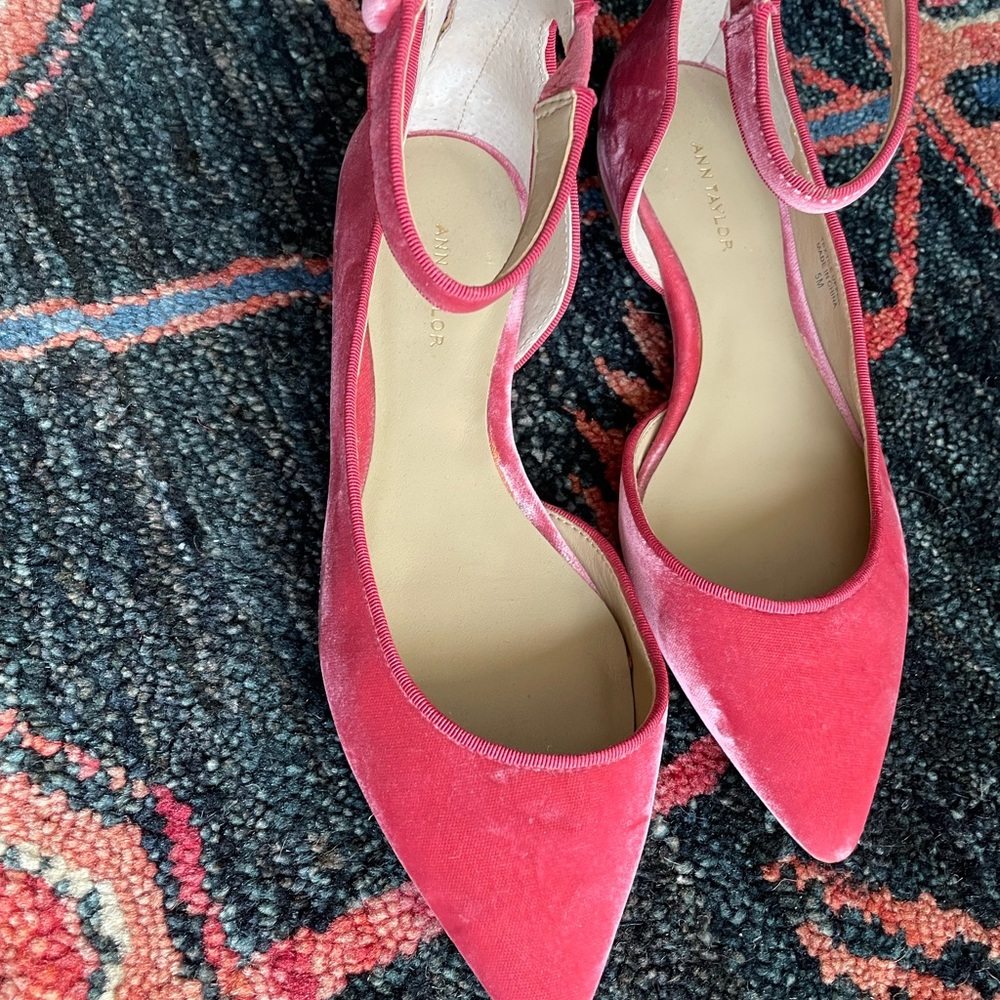Ann Taylor Pink Velvet Flats